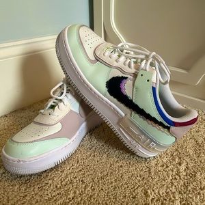 Nike Air Force 1 Shadow SE.